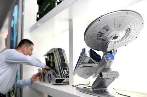 光谷企業(yè)融合科幻元素打造酷炫電腦主機(jī)，產(chǎn)品遠(yuǎn)銷全球五十余國(guó)